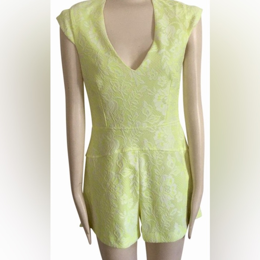 Dolce Vita new lace yellow short jumpsuit, romper